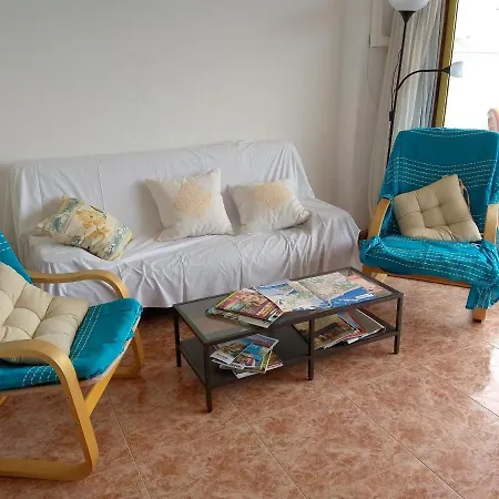One Bedroom At 300 M Away From The With Shared Pool Furnished Balcony And Wifi * Alicante